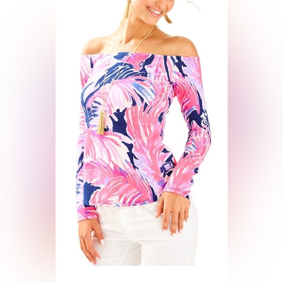 Lilly Pulitzer Audelia Off Shoulder True Blue Paradise Point Size Medium VGUC - Picture 9 of 9